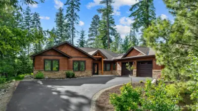Welcome to 31 Kokanee Loop!