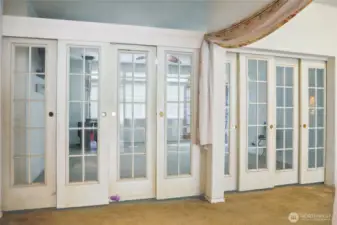 From the entry you have sliders into the living room