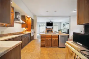 Large kitchen a cooks dream.