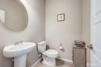 1/2 Bath