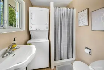 3/4 bathroom with laundry
