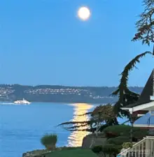 Endless views day & night