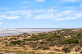 Surfs up at the jetty... and also amazing sunset viewing!