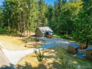 Peaceful, secluded setting just minutes from Lake Shoecraft, Lake Goodwin, Wenberg Park, I-5, outlets, and Smokey Point
