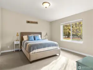 Large Primary bedroom with 2 walk-in-closets