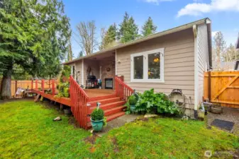 Some space for a small garden and your furry friend.