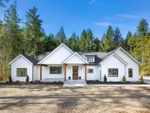 photo from previous build of same floor plan. colors may vary. buyer to verify info