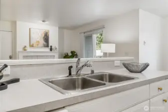 Efficient & Elegant kitchen that serves its functionality