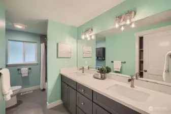 Upstairs Hallway Bathroom with Double Sinks, Updated Cabinets, and Quartz Countertops