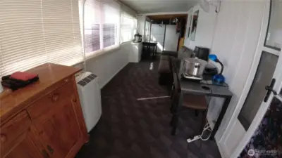 Hallway to bedrooms and baths
