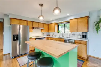 Kitchen w/ Custom Island