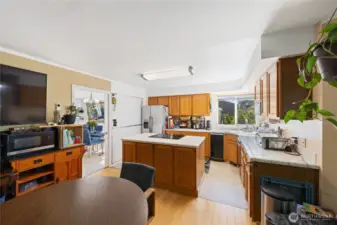 You can see how much space there is in this room for gathering in the "heart of the home"!