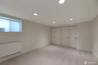 2nd bedroom in the ADU very good size