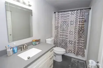 Full sized bathroom