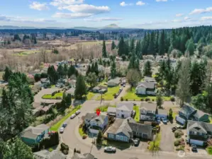 The Cascades and Mount Rainier in the distance can be seen from the deck, kitchen and living room.
