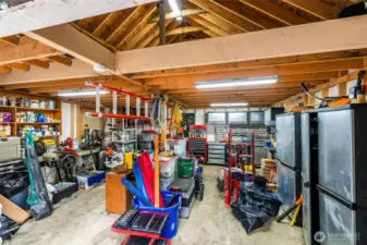 Detached garage/shop with loft.