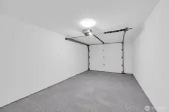 Spacious garage - 8042 19th Ave NW, Seattle, WA 98117