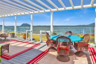Indoor outdoor living with easy access to the beautiful deck