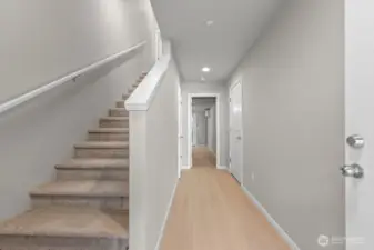 Photographs are for illustrative purposes only. Features, finishes, interior/exterior colors, landscaping and floorplan shown may vary from actual homes built.