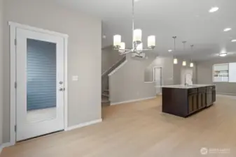 Photographs are for illustrative purposes only. Features, finishes, interior/exterior colors, landscaping and floorplan shown may vary from actual homes built.