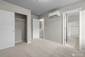 Photographs are for illustrative purposes only. Features, finishes, interior/exterior colors, landscaping and floorplan shown may vary from actual homes built.