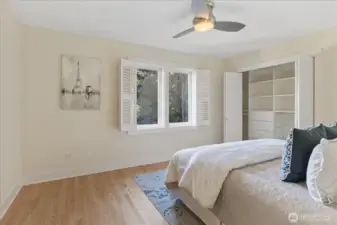 No shortage of storage here!