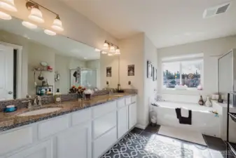 Primary bath