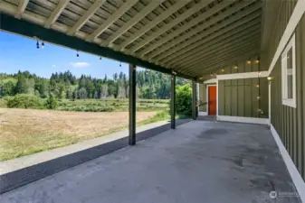 And on the east side, near the front door of the MIL apartment, is the second carport! Use it for storage? Entertaining in all weather? Or maybe you've been eyeing a spa? You're imagination is your only limit at Applebrook Lane!