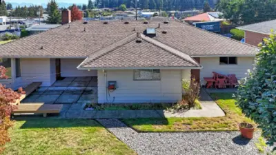 Back yard, nice roof!