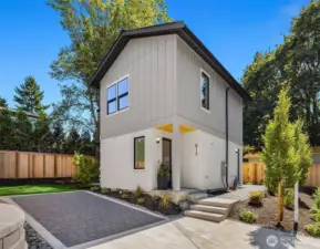 *photos are of 813, which features a reverse floor plan