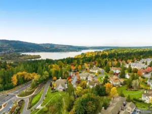 Spread over 161 rolling acres of natural and landscaped beauty in the Cascade foothills, Providence Point overlooks nearby Lake Sammamish and the scenic Issaquah valley. Our active community of adults, 55 and older, offers the comfort, convenience, security, and quality of life you are seeking.