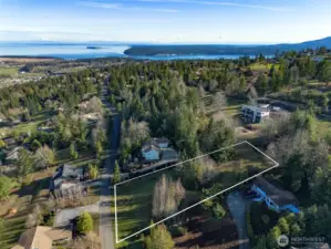 Approx. Lot lines- 149 X 333- 1 Acres