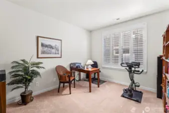 Office reverse angle