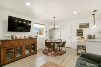 Living Room /Eating Space