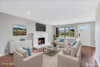 Digital staging included