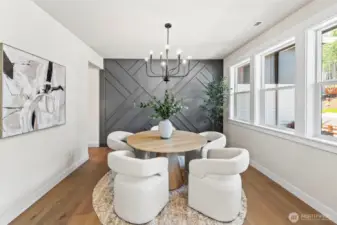 Formal Dining