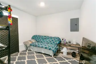 Bed 1