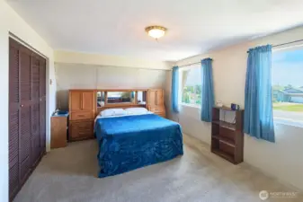 Upstairs bedroom