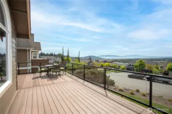 Epic island & bay views