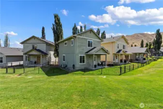 Located next to the community green space, with a fully fenced backyard