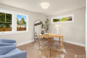 Main floor powder