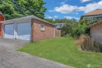 Garage and additional parking