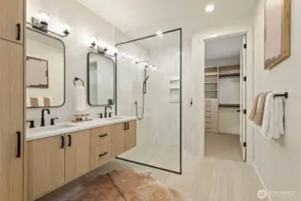 5-Star Bathroom - You have to see this in person to appreciate