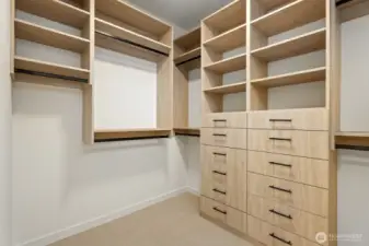 Custom closet package