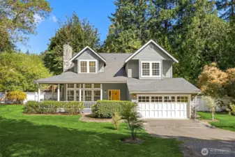 Welcome home to 5960 Old Mill Rd NE! What a cheery sight to greet you!