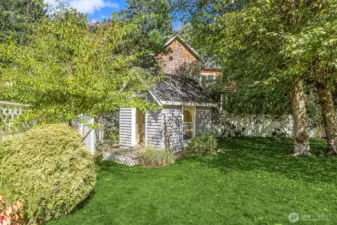 She-Shed or He-Shed at the north end of the backyard... perfect for whatever!
