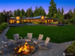 Best way to end the day - wood burning fire pit