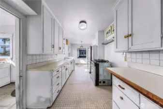 Nice wide galley kitchen