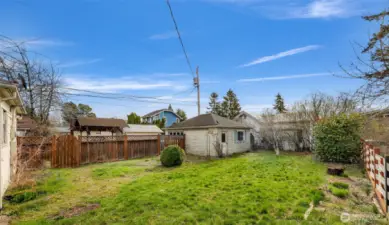 Fantastic space for endless opportunities!