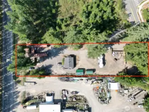 Lot lines are approximate.